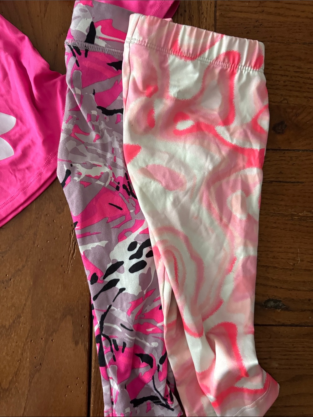 Under Armour Bright Pink Long-Sleeve Top with Pink Camo & Swirl Leggings - Picture 4 of 5